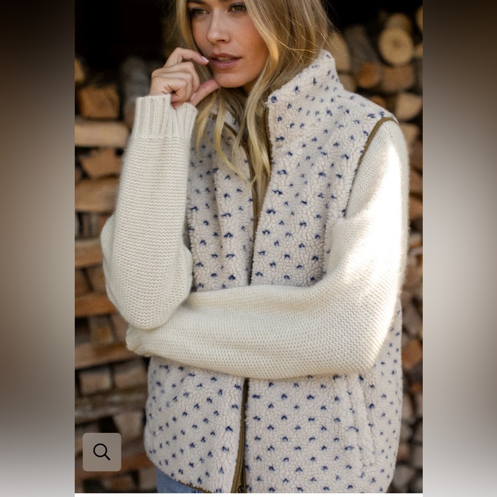 Marea ivory and blue Sherpa vest